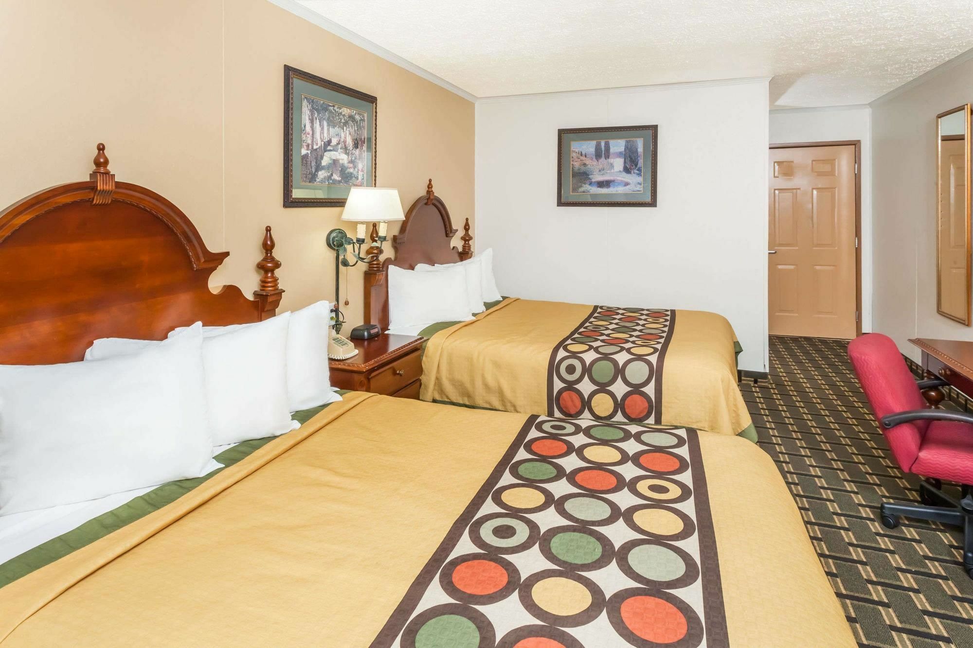 Quality Inn Mishawaka Near Notre Dame Exterior photo